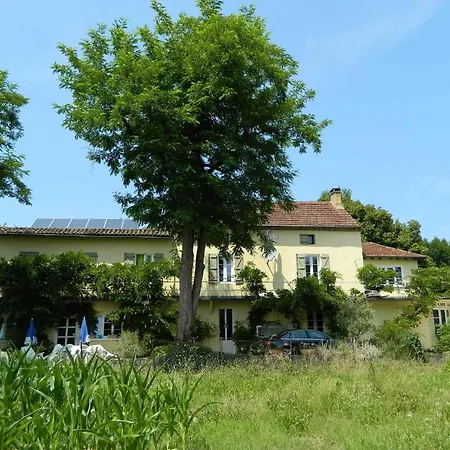 Le Coustaty 招待所